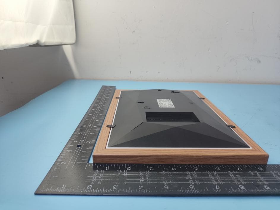 WIFI Digital Photo Frame - FCC ID 2BCZF-BDPF03GGGW - Minrek Hongkong Limited (5)