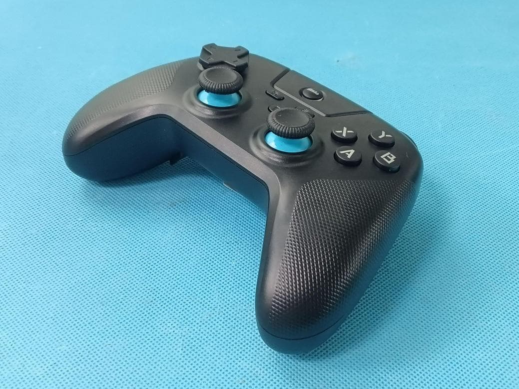 Wireless Controller - FCC ID 2BD4K-G3 - Guangli Hechuang Technology Co., Ltd. (2)