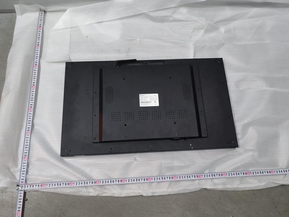 advertising machine commercial intelligent terminal - FCC ID 2BD4M-AI32W - Shenzhen Showtop Technology Co., Ltd. (3)