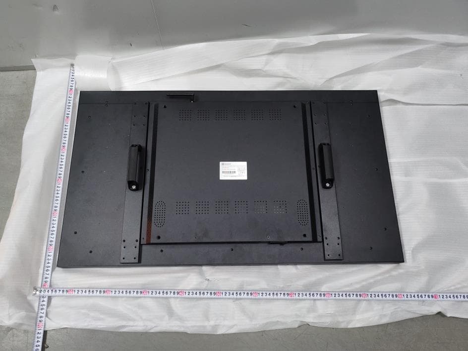 43-inch advertising machine commercial intelligent terminal - FCC ID 2BD4M-AI43W - Shenzhen Showtop Technology Co., Ltd.