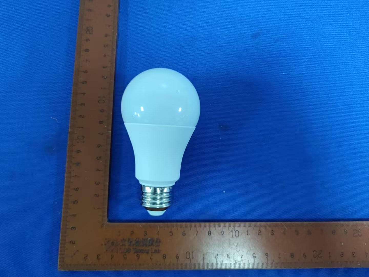 Matter Smart LED Blub - FCC ID 2BD6I-BB047 - Shenzhen Boxt cross-border e-commerce Co., LTD