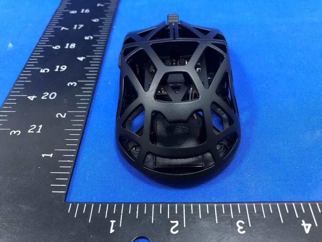 Magnesium Gaming Mouse - FCC ID 2BD6J-BEASTX - Jiangxi Dewa Electronic Industry Co. , Ltd. (2)