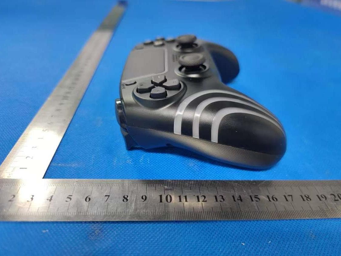 Wireless Controller - FCC ID 2BD8F-PS4290 - Dong Guan Qi You Zhi Neng Technology Co., Ltd. (4)