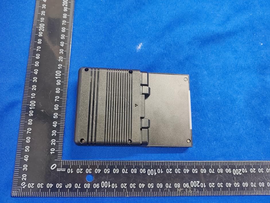 Trimui Brick Pro - FCC ID 2BD9O-TG4050 - HUIZHOU RONG YE JIA ELECTRONICS CO., LTD (2)