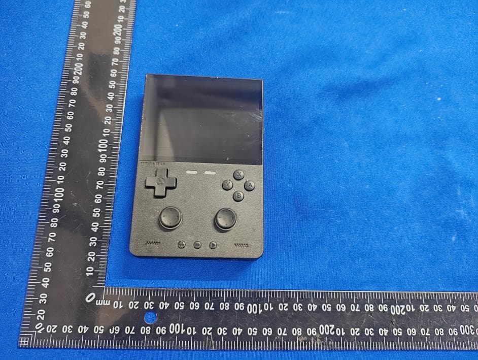 Trimui Brick Pro - FCC ID 2BD9O-TG4050 - HUIZHOU RONG YE JIA ELECTRONICS CO., LTD (3)