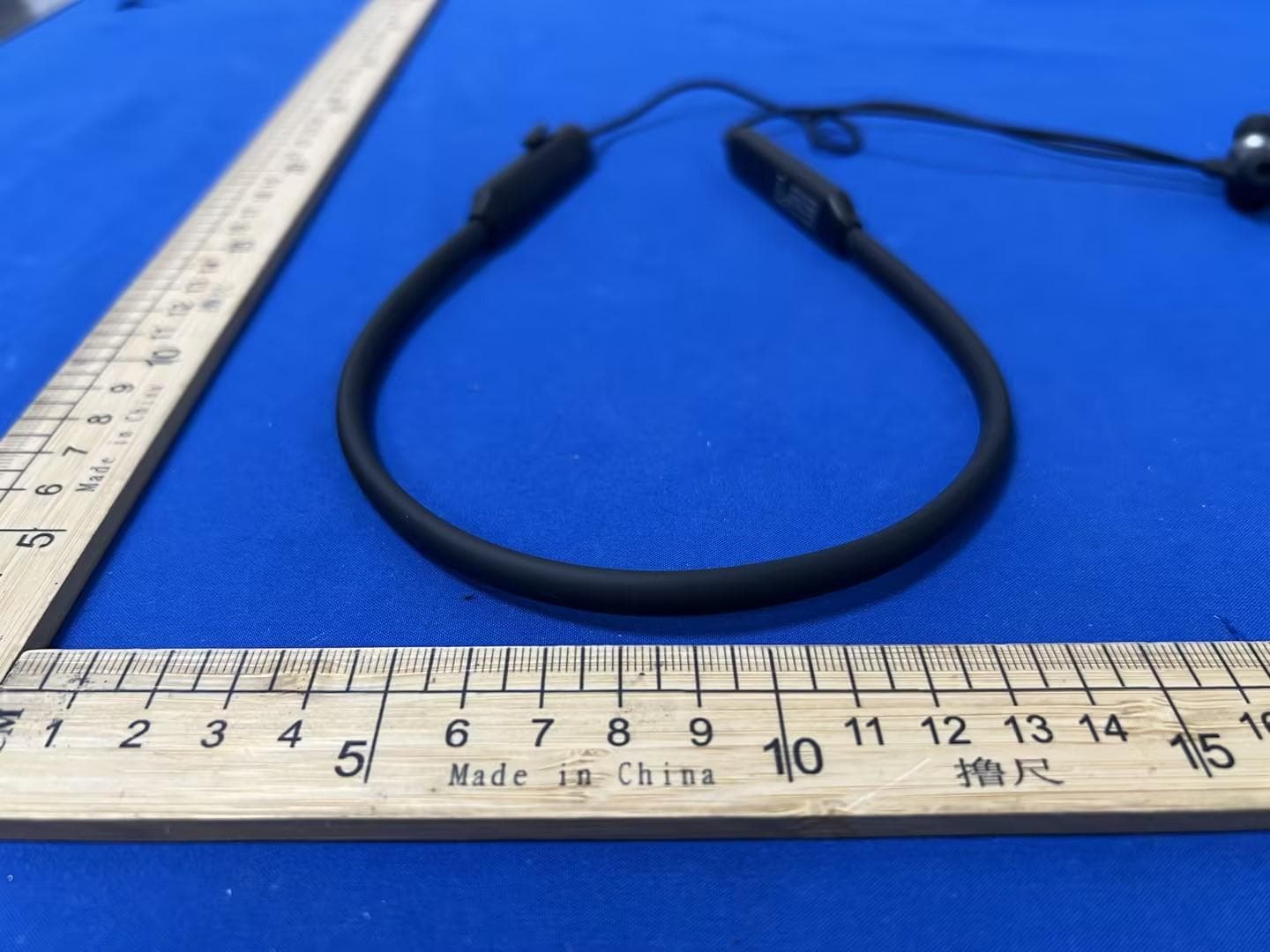 TONEMAC N8 Bluetooth Headphones - FCC ID 2BDAC-N8 - Shenzhen TONEMAC Technology Co., Ltd.