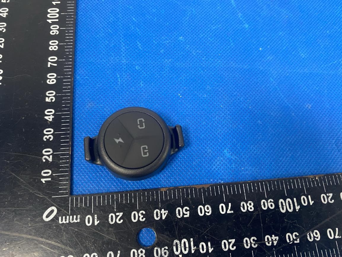 Wireless remote control - FCC ID 2BDB8-ALC-01 - Shenzhen Wildfires Outdoor Products Co.,LTD. (2)