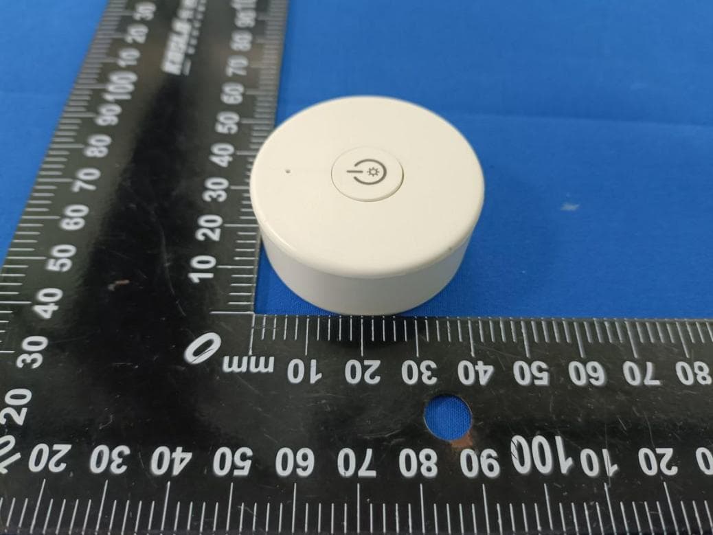 One-key RF Remote Controller - FCC ID 2BDBM-R1-1 - GUANGZHOU SKYDANCE CO.,LTD (3)