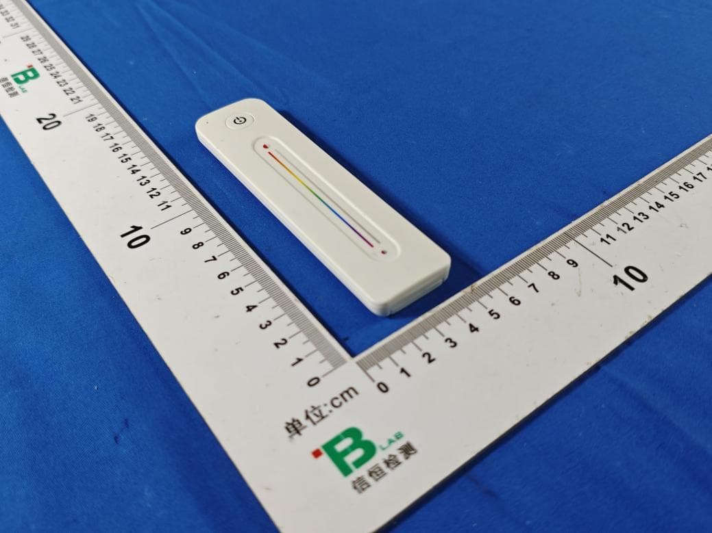 Ultra-thin touch slider wireless remote control - FCC ID 2BDBM-R14 - GUANGZHOU SKYDANCE CO.,LTD