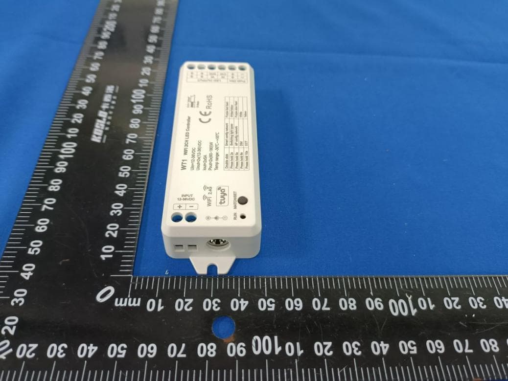 WiFi& RF 2CH LED Controller - FCC ID 2BDBM-WT1 - GUANGZHOU SKYDANCE CO.,LTD (3)