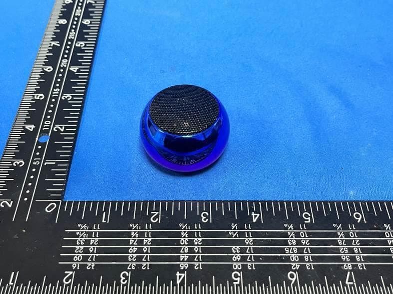 Wireless Bluetooth speaker - FCC ID 2BDCQ-M3 - Shenzhen Weiqi Technology Co., Ltd (4)