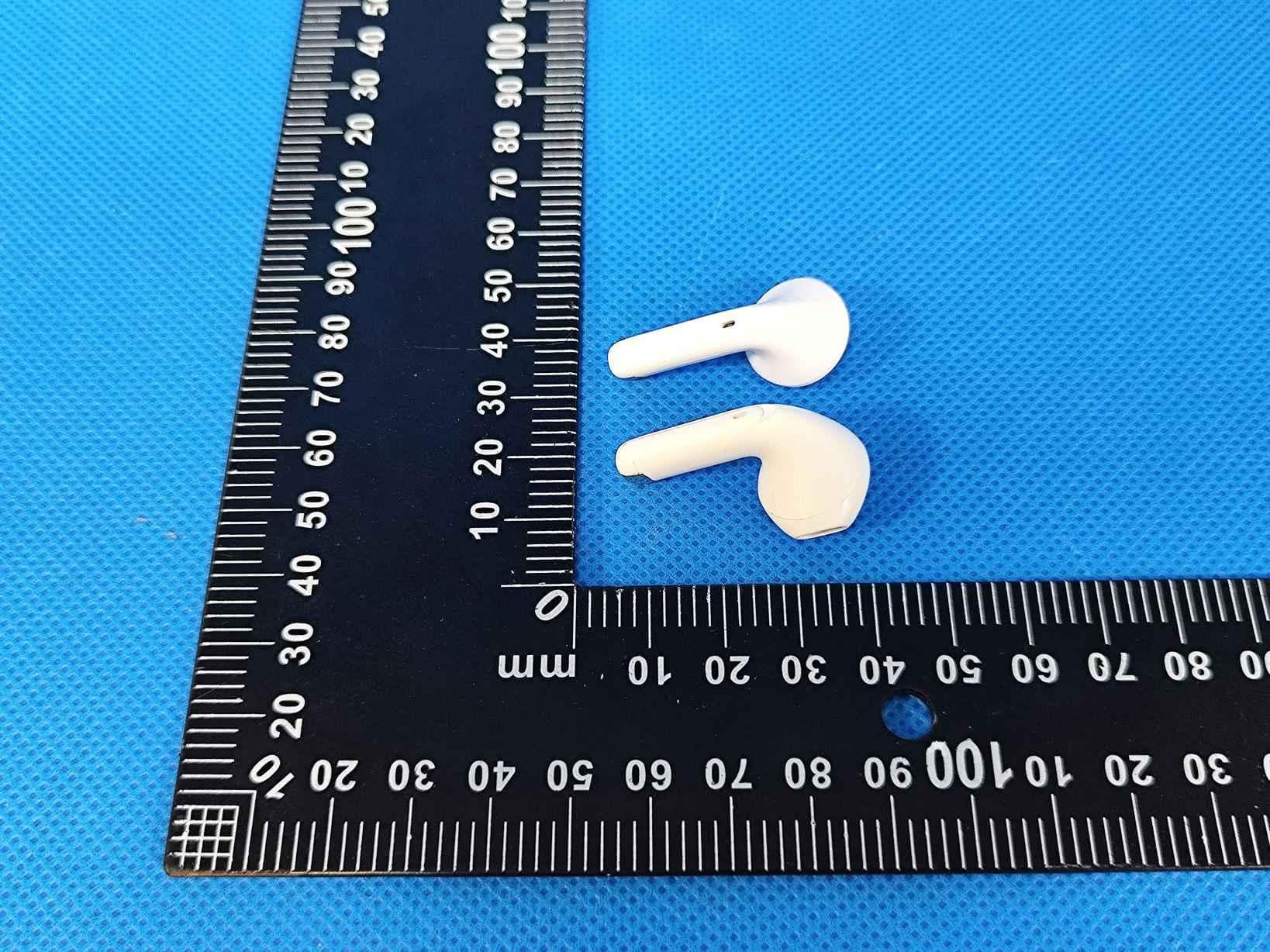 CERAMIC SUBWOOFER HEADPHONES - FCC ID 2BDCQ-WQ-03 - Shenzhen Weiqi Technology Co., Ltd (4)
