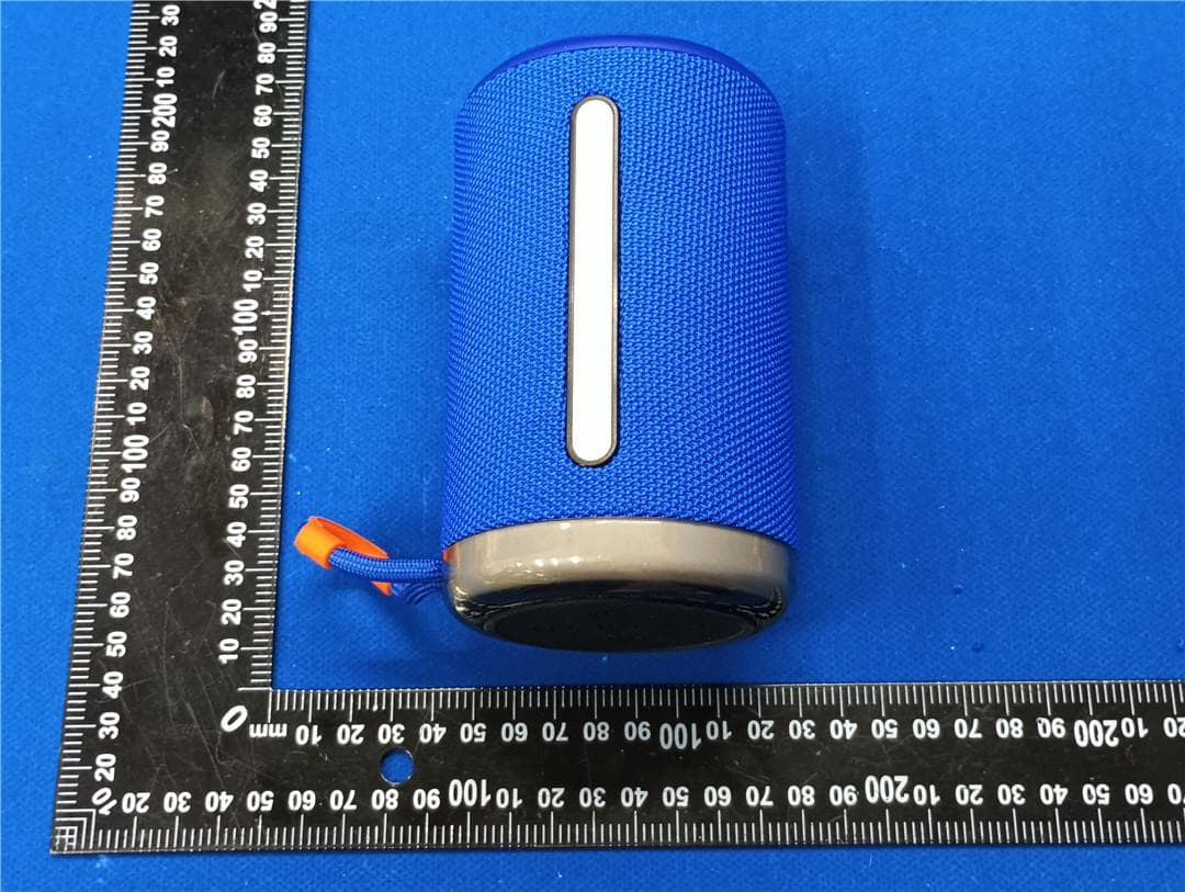 Bluetooth speaker - FCC ID 2BDCS-ST-290 - Dongguan Shengxiang Technology Co., Ltd. (2)