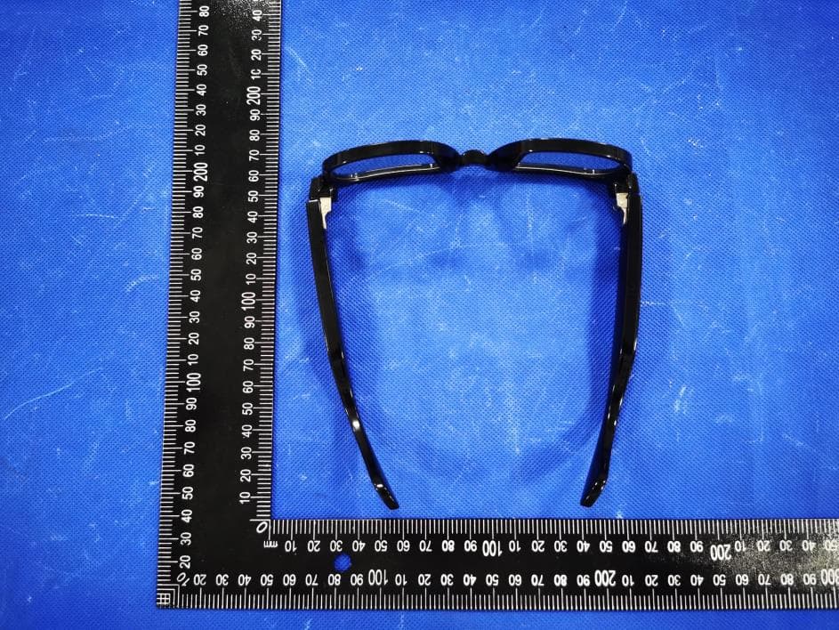 Smart Bluetooth Glasses - FCC ID 2BDD5-S3 - Shenzhen SHOCII Technology Co, Ltd (2)