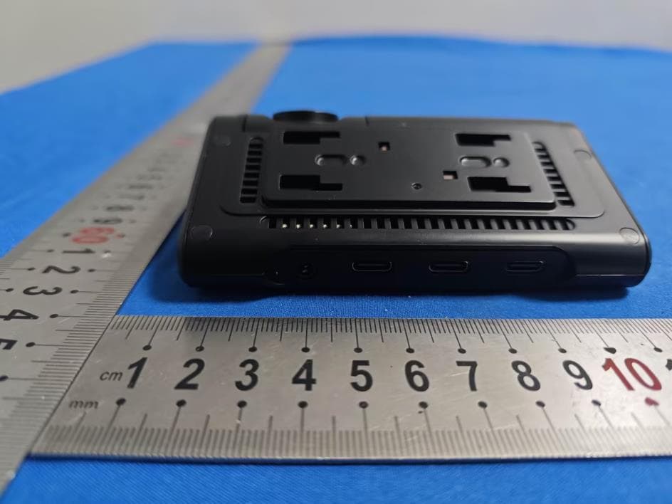 Dash Cam - FCC ID 2BDFQ-T10 - Guangzhou Xingchi Automotive Electronics Co., Ltd. (4)