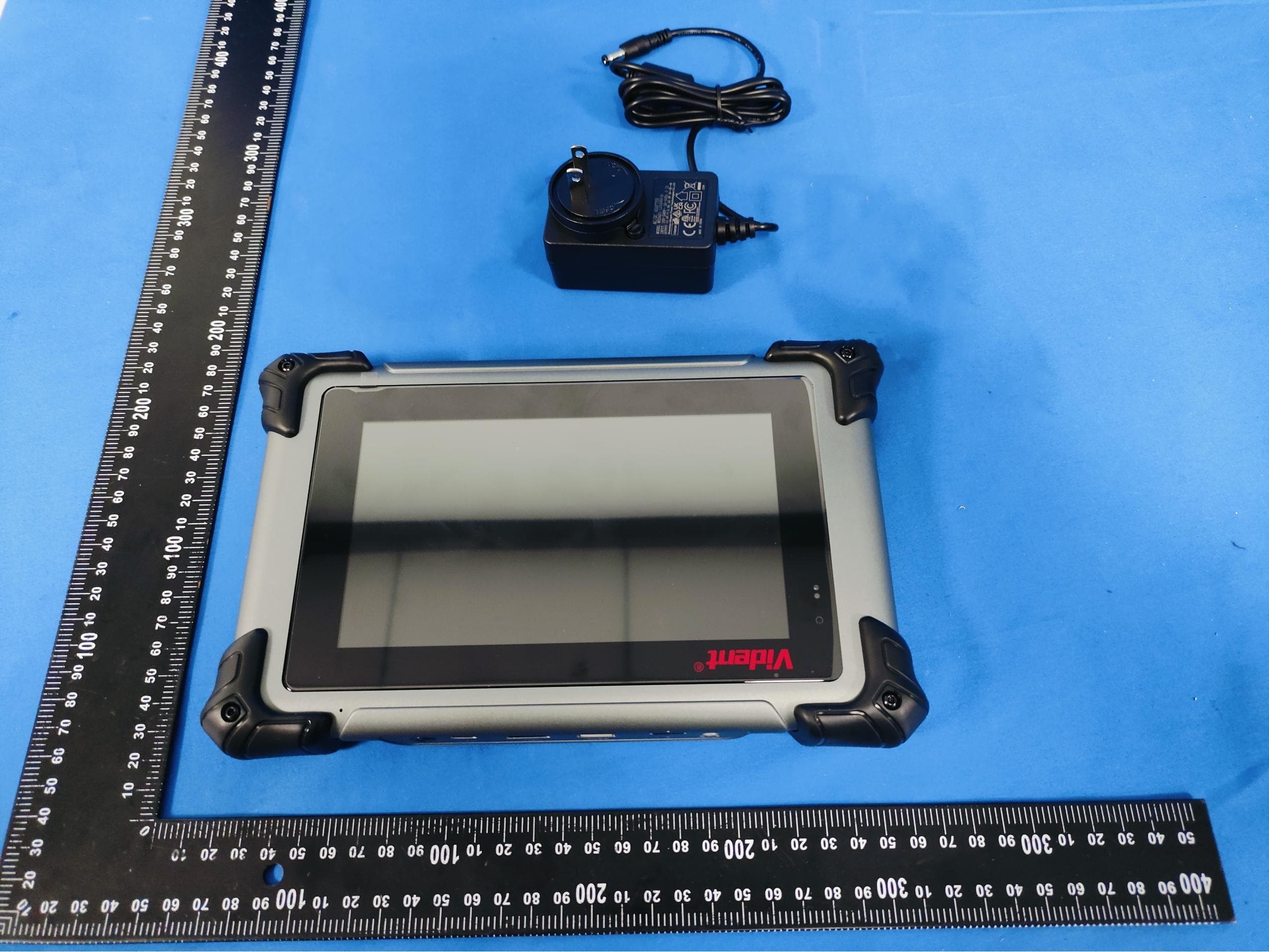 Smart-Automotive Diagnostic Systemi - FCC ID 2BDGQ-TABDIAG7 - Shenzhen Vident Technology Co., Ltd (3)