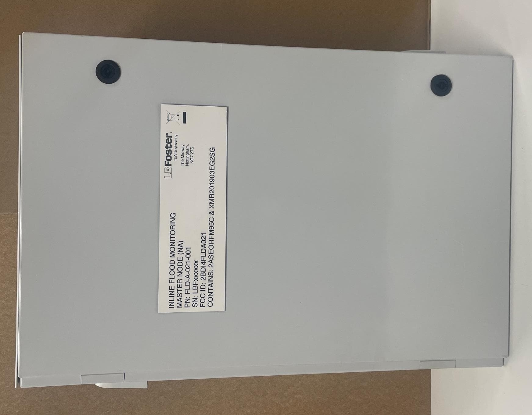 Master node unit providing connectivity & live camera footage for the inline flood monitoring system in remote locations powered by battery with solar back up. - FCC ID 2BDI4FLDA021 - TEW Engineering Ltd