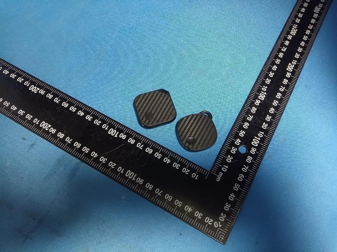 Bluetooth locator - FCC ID 2BDJL-CH-11 - Shenzhen Chiheng Industrial Co., Ltd (2)