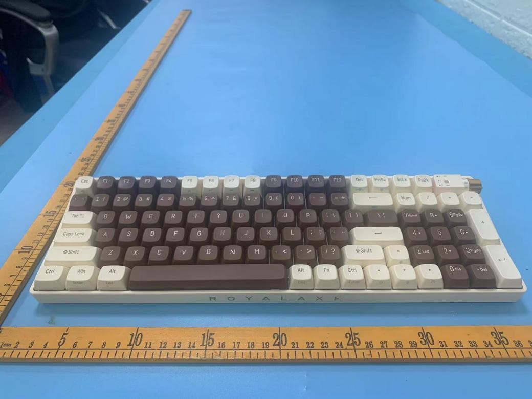 mechanical keyboard - FCC ID 2BDJR-R100 - Shenzhen Seenda Technology Co., Ltd.