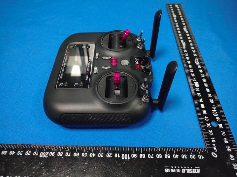 2.4G radio remote control - FCC ID 2BDLE-HT-10A - Shenzhen HOTRC Technology Co., Ltd (3)