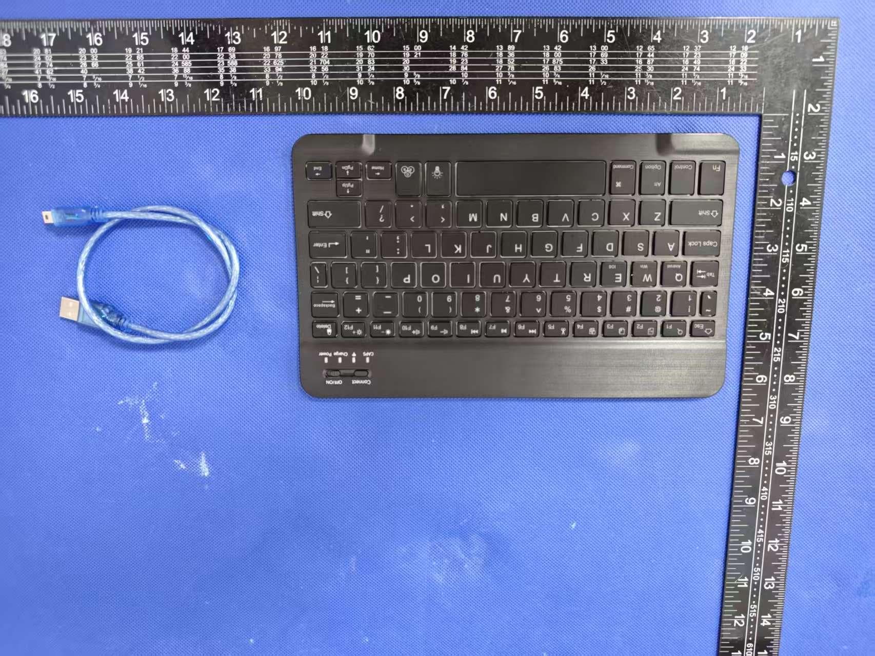 Universal iPad Model - 10-inch Backlit YZW Keyb (CQ030 Luminous Edition Bluetooth keyboard) - FCC ID 2BDM3-CQ030LUMINOUS - chuanqiang (dongguan) Electronic Technology Co., Ltd (4)