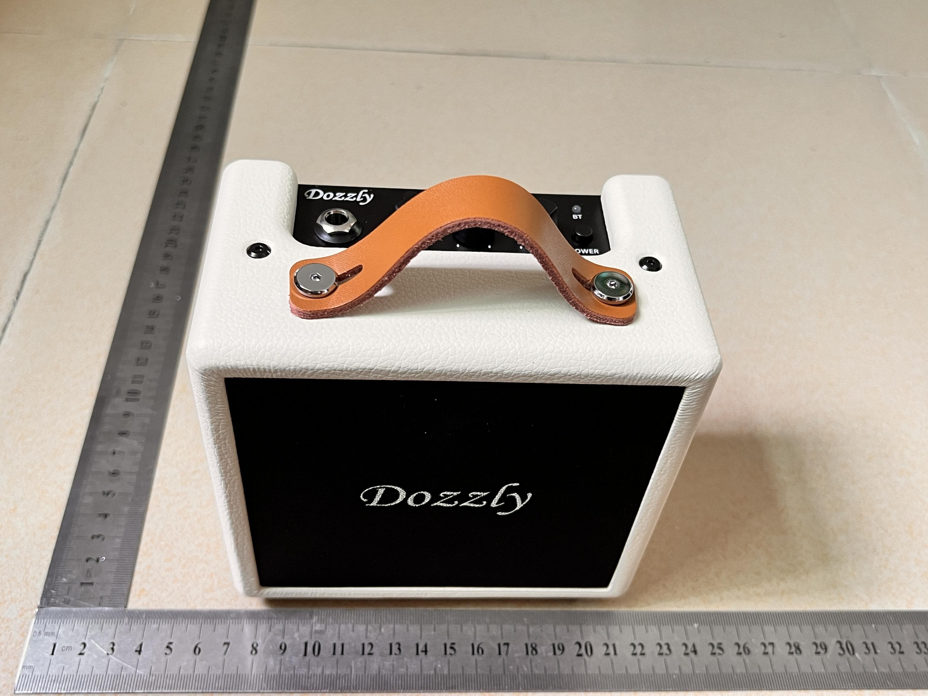 Mini Guitar Amp - FCC ID 2BDPI-JSPQ3M - HUIZHOU JUSTPRO MUSICAL INSTRUMENTS CO., LIMITED