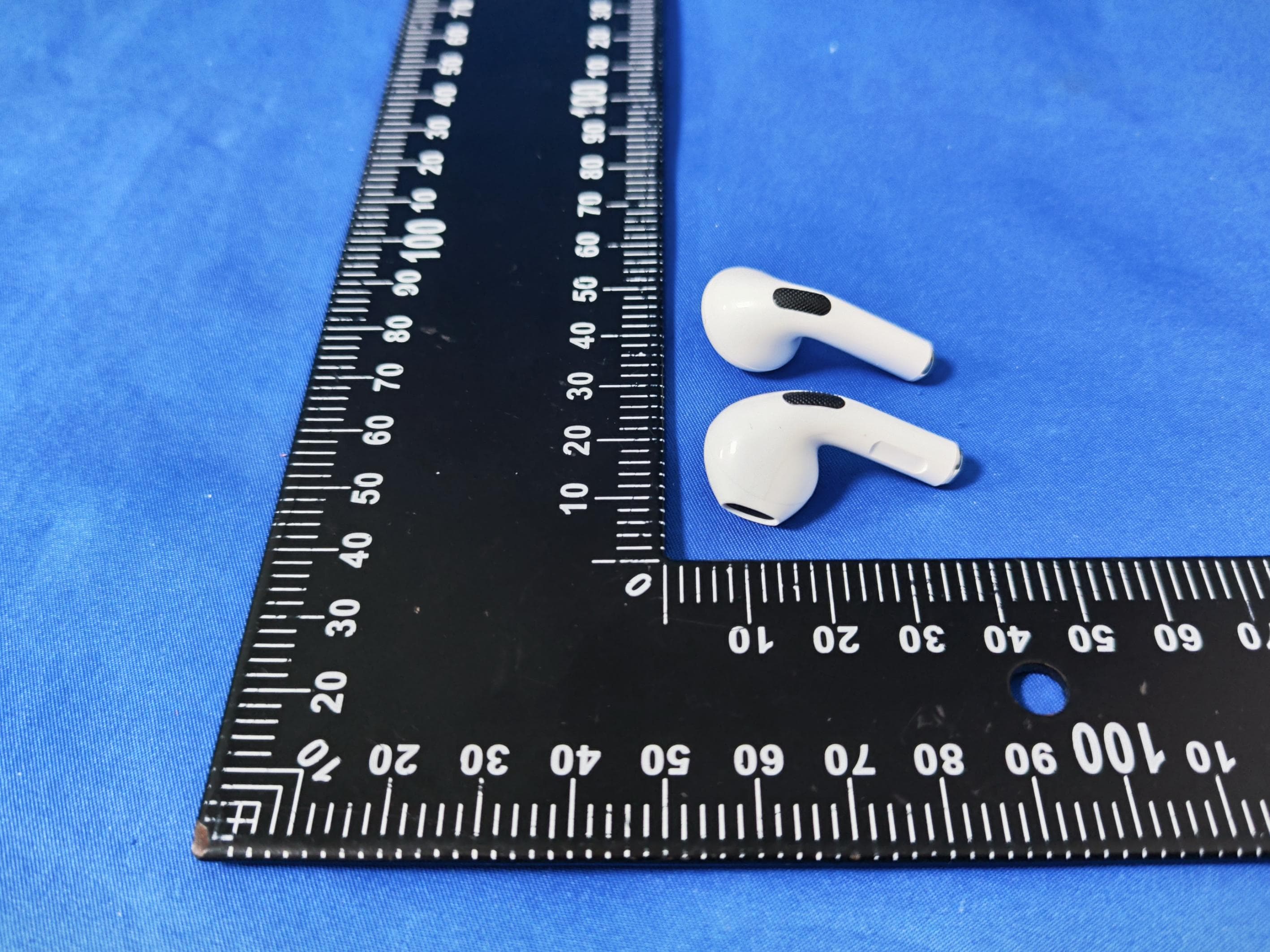 TWS - FCC ID 2BDPV-PRO6 - Shenzhen Dahao Trading Co., Ltd