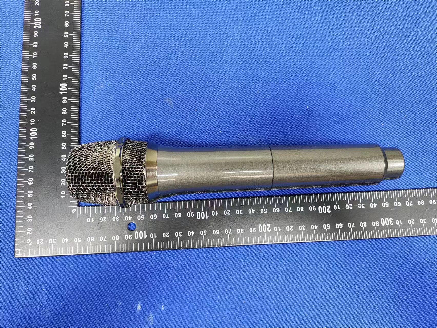 Bluetooth microphone - FCC ID 2BDQK-M1 - Shenzhen Xiangmingrui Technology Co., Ltd