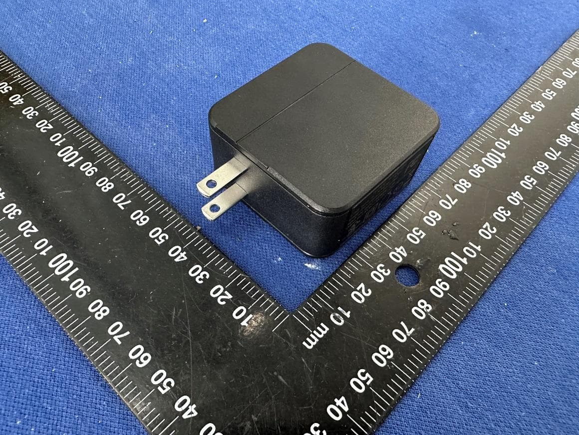 Notebook PC - FCC ID 2BDS2-CO100G1 - Hypertechnologie Ciara Inc. Ciara Technologies Inc (2)