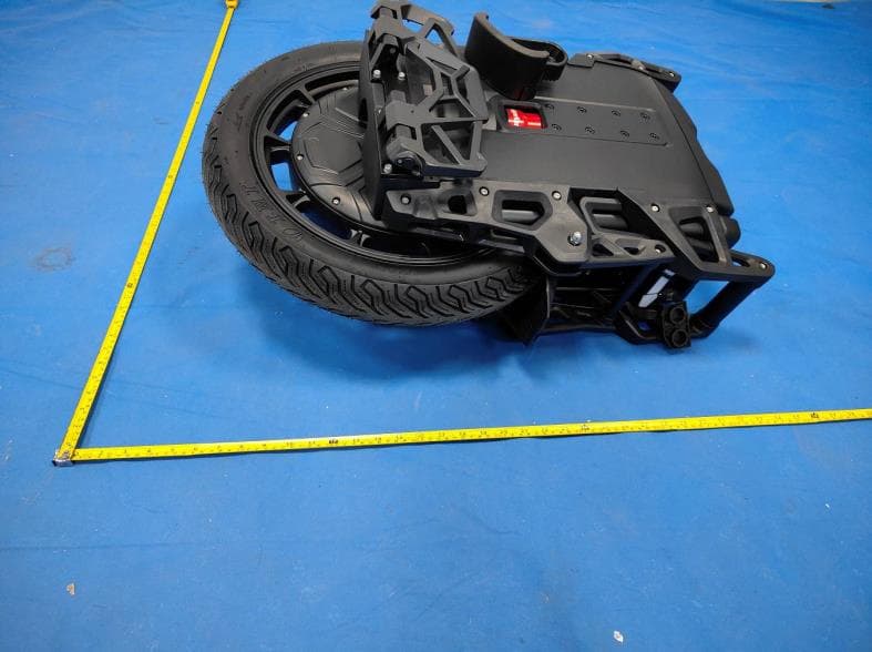 Electric unicycle - FCC ID 2BDSK-LYNX-S - Guangzhou Coyote Intelligent Equipment Co., Ltd. (3)
