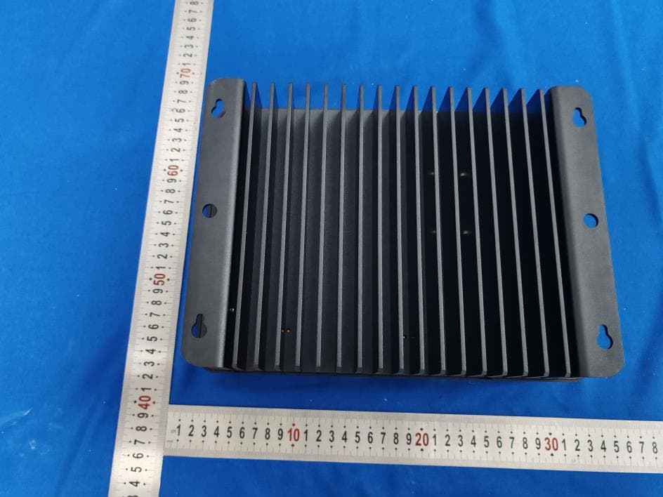 MPPT solar charge controller - FCC ID 2BDSV-M4860N - Shenzhen Litime Technology Co., Ltd (2)