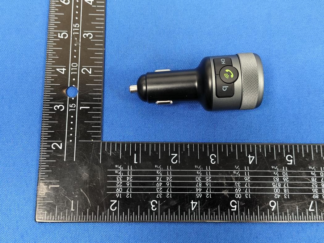 Bluetooth FM Transmitter - FCC ID 2BDUR-1202261 - RADIOSHACK WORLDWIDE CORP.