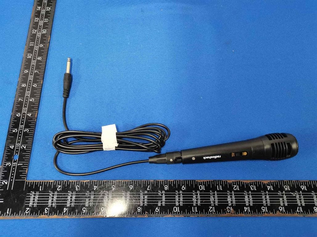 SPEAKER BOX - FCC ID 2BDUR-4001941 - RADIOSHACK WORLDWIDE CORP.