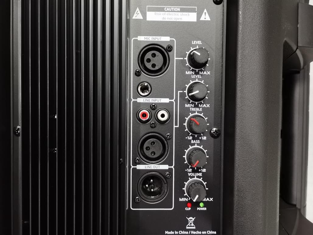SPEAKER BOX - FCC ID 2BDUR-4001944 - RADIOSHACK WORLDWIDE CORP.