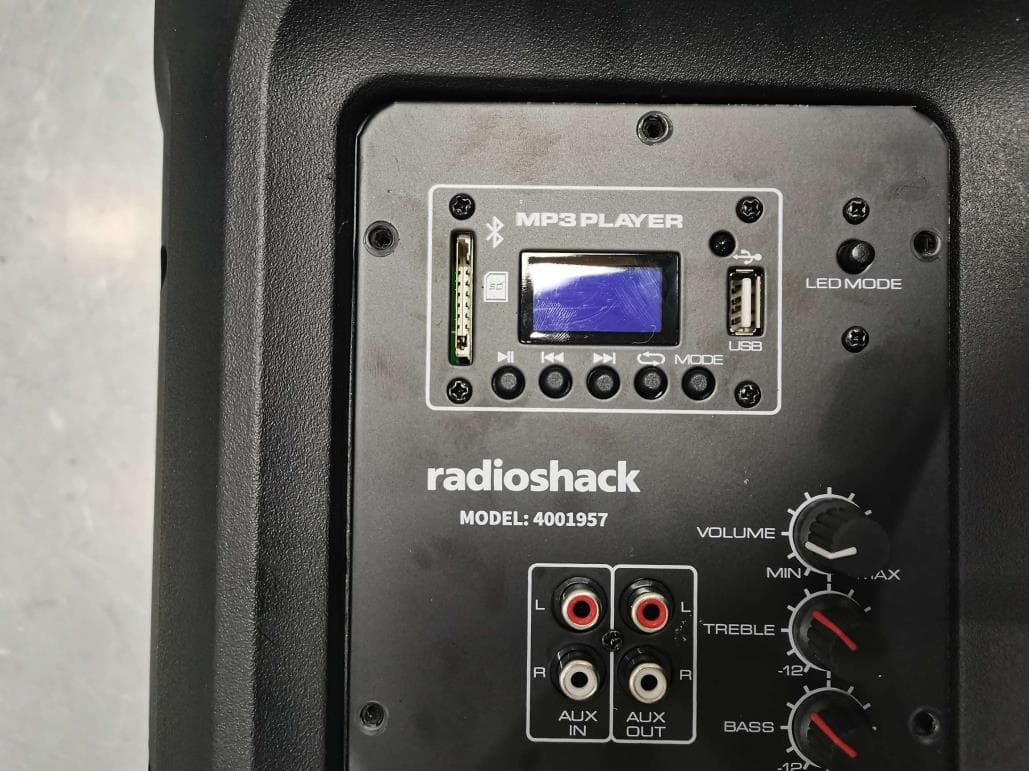 SPEAKER BOX - FCC ID 2BDUR-4001957 - RADIOSHACK WORLDWIDE CORP.