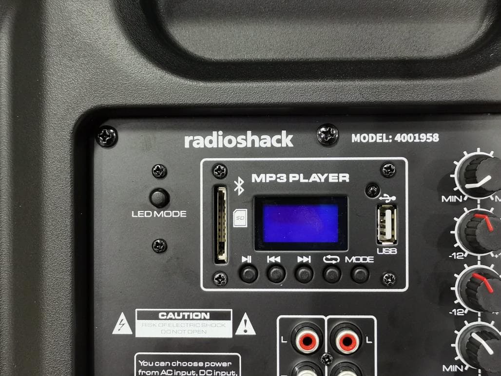 SPEAKER BOX - FCC ID 2BDUR-4001958 - RADIOSHACK WORLDWIDE CORP.