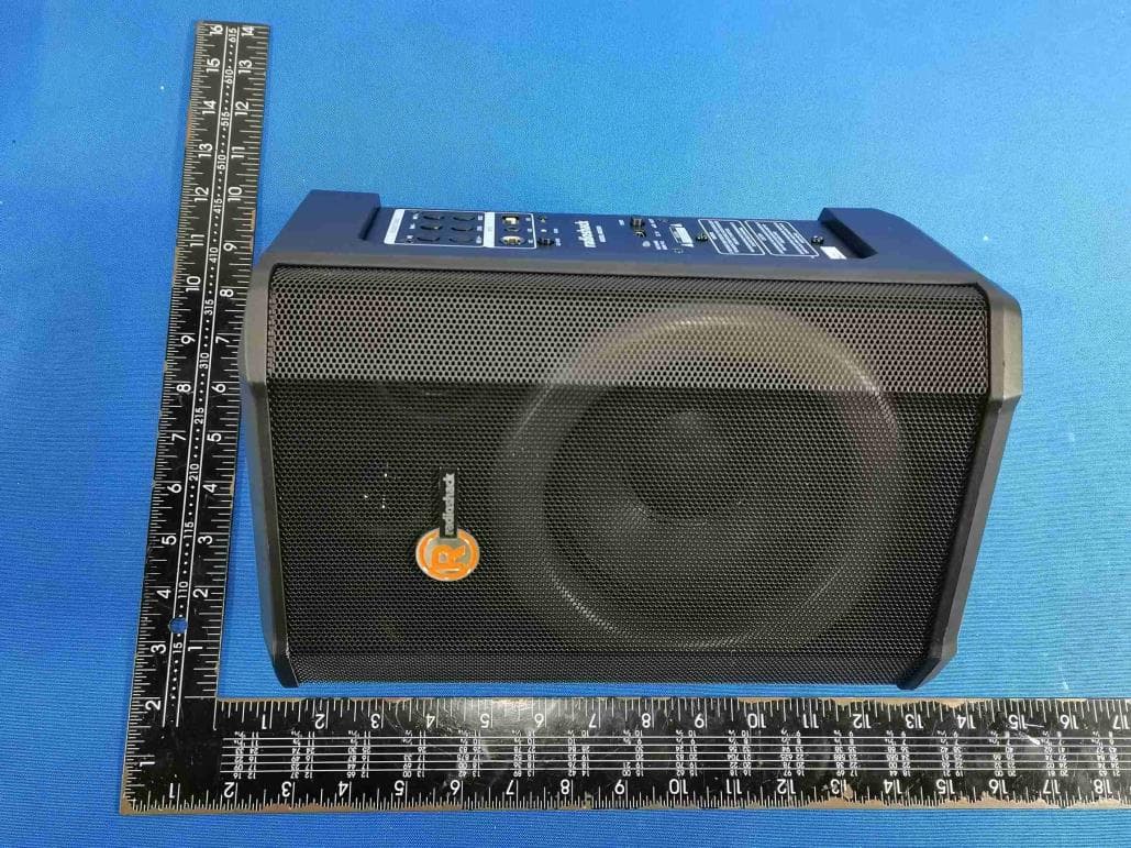 SPEAKER BOX - FCC ID 2BDUR-4001969 - RADIOSHACK WORLDWIDE CORP.