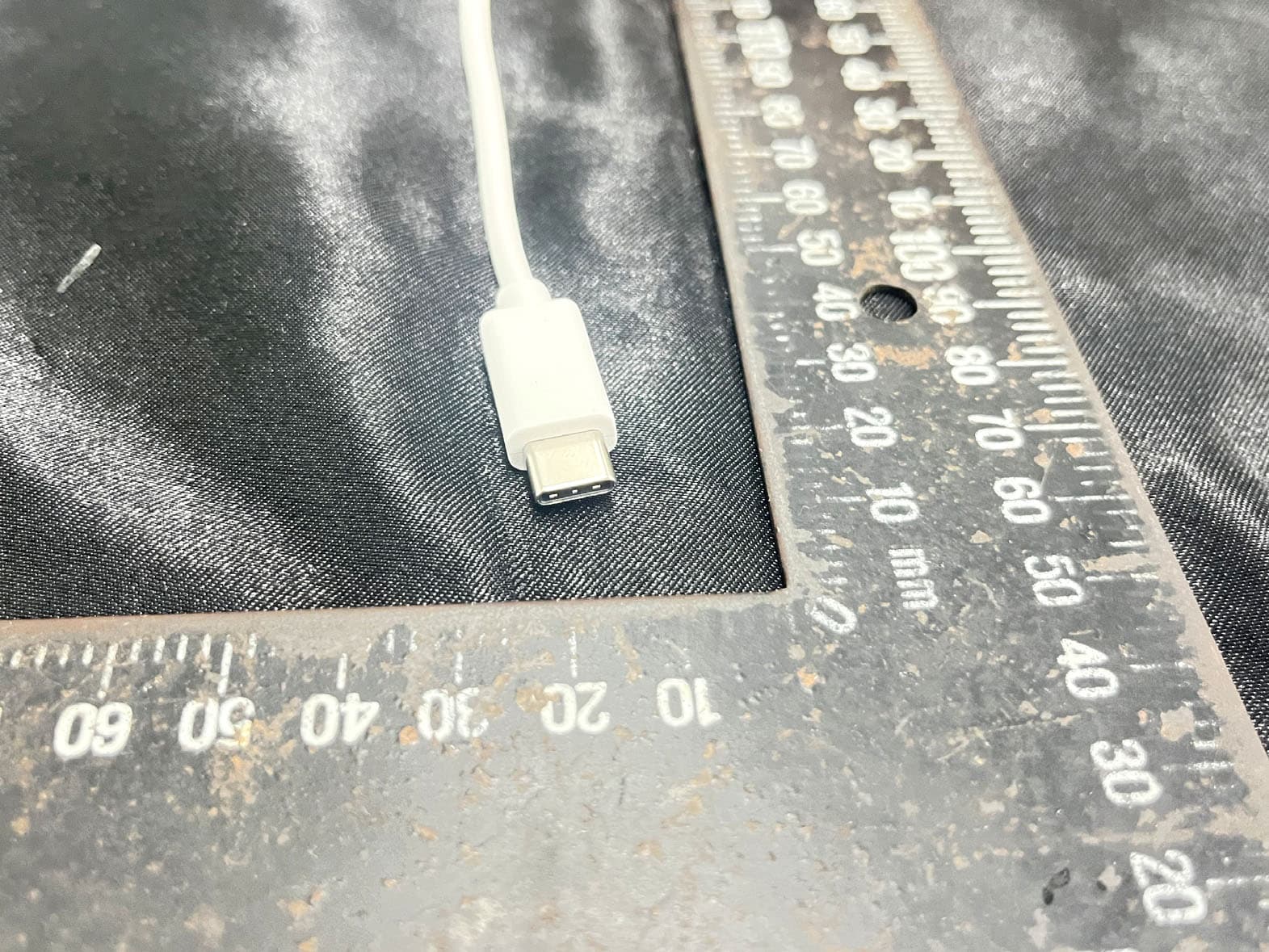 TELUS Outdoor Camera - FCC ID 2BDWL2417250 - TELUS Communications Inc. (2)