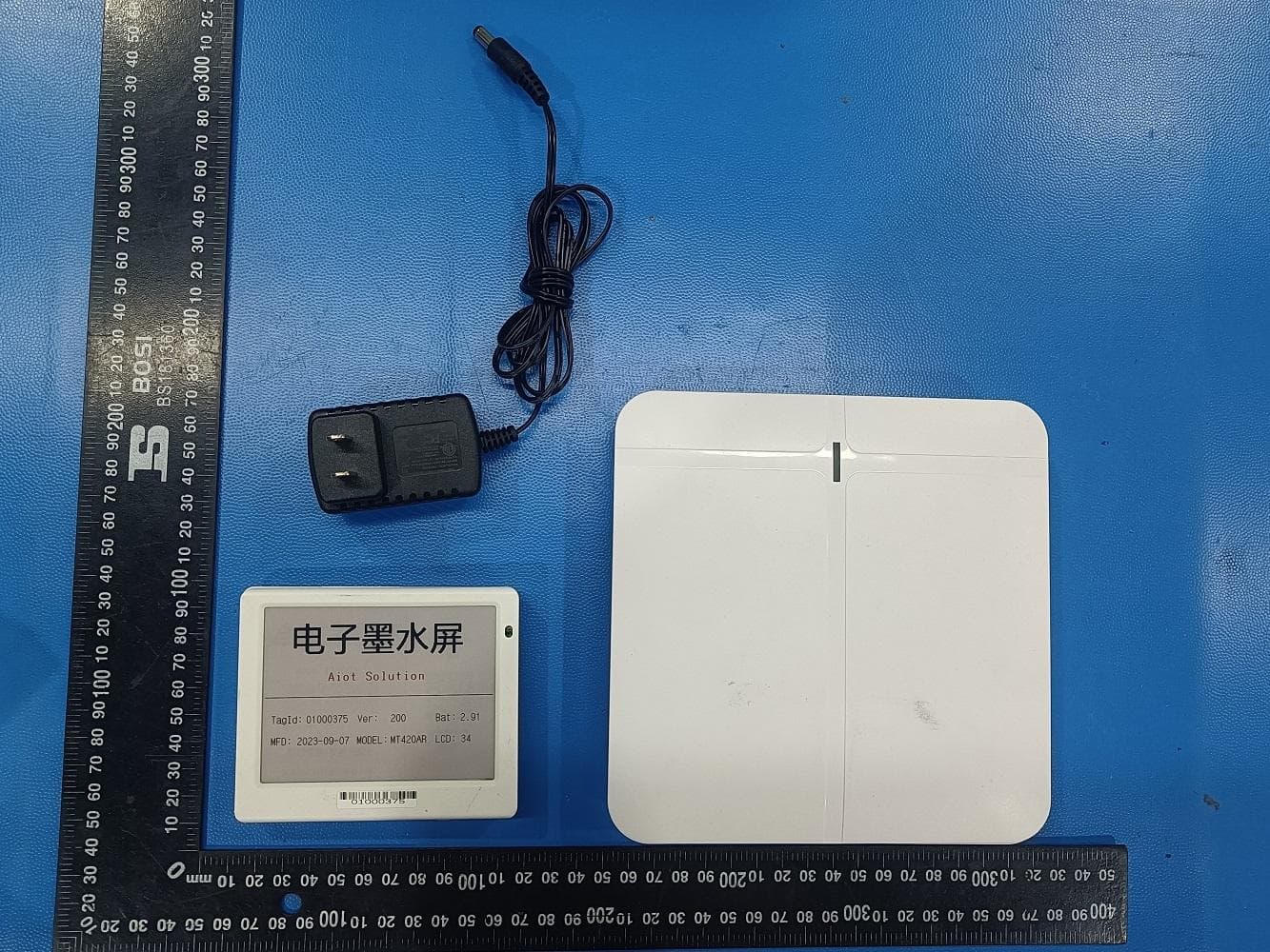 Industrial E-Ink - FCC ID 2BDWV-MT420AR - Shanghai Alpha AIOT Technology Co., Ltd.