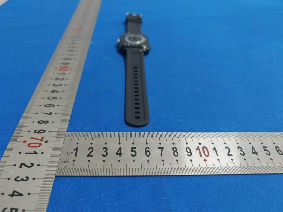 Smart Watch - FCC ID 2BE35-H13 - Guangdong Xinxun Technology Co., Ltd. (5)