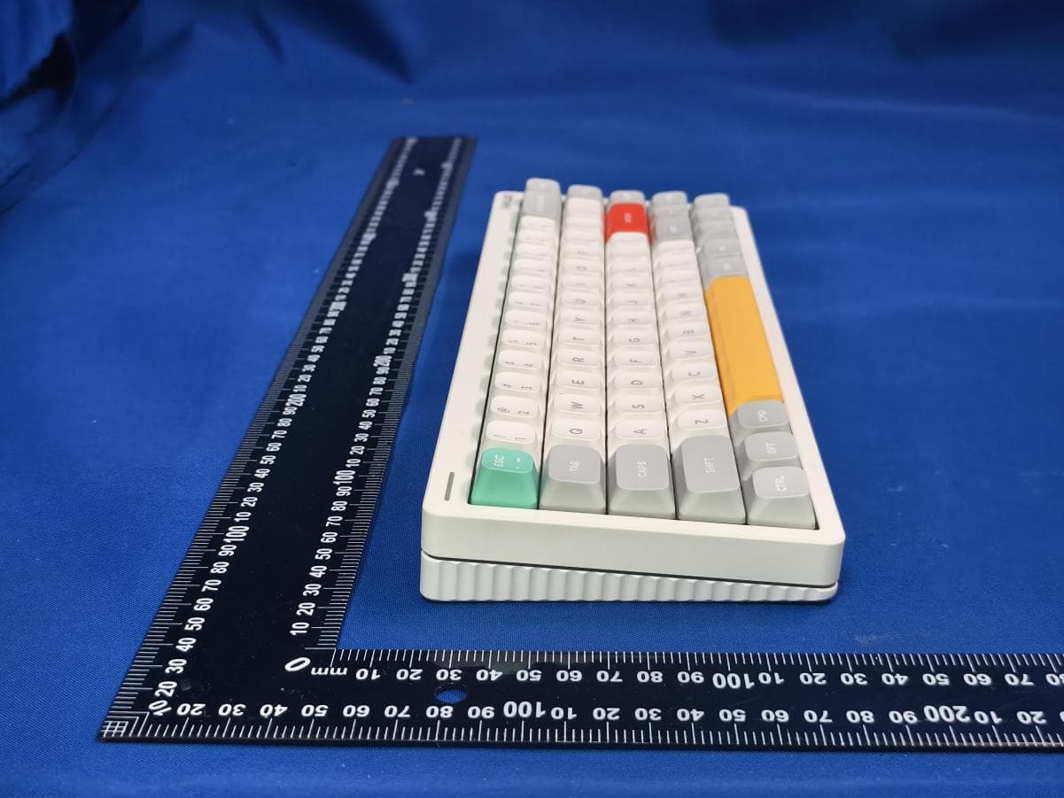 Keyboard - FCC ID 2BE3OHALO65V2 - Shenzhen NuPhy Technology Co., LTD (5)