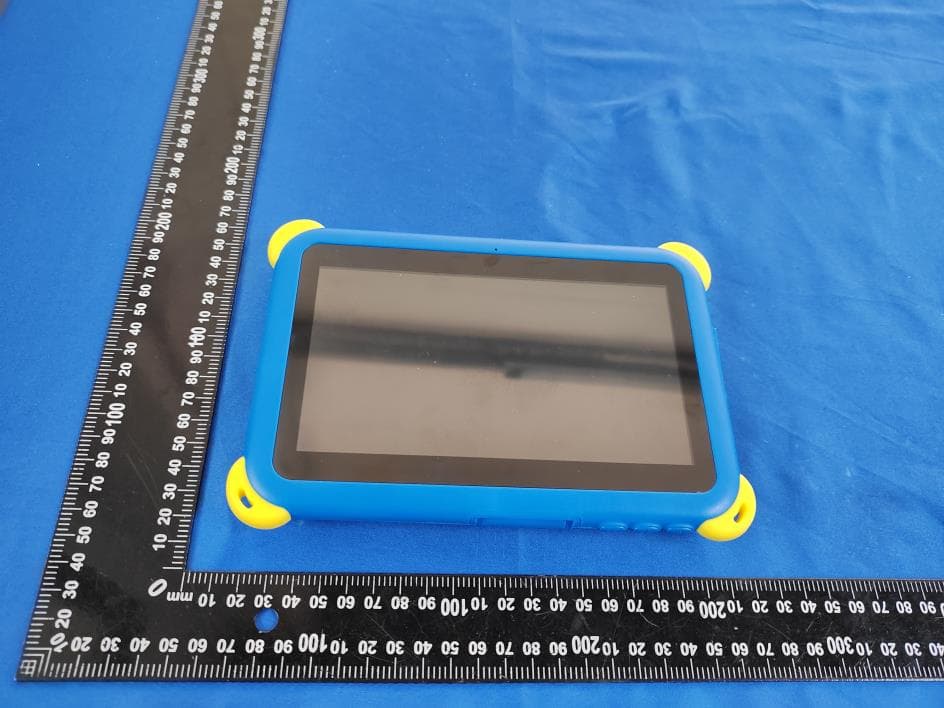 Tablet PC - FCC ID 2BE3V-AT74K - Shenzhen Peicheng Technology Co.,Ltd (2)