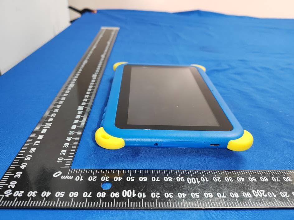 Tablet PC - FCC ID 2BE3V-AT74K - Shenzhen Peicheng Technology Co.,Ltd (3)