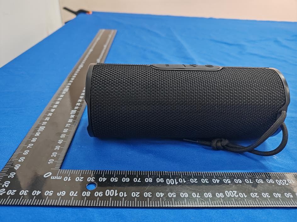 Speaker - FCC ID 2BE3V-WP05B - Shenzhen Peicheng Technology Co.,Ltd (3)