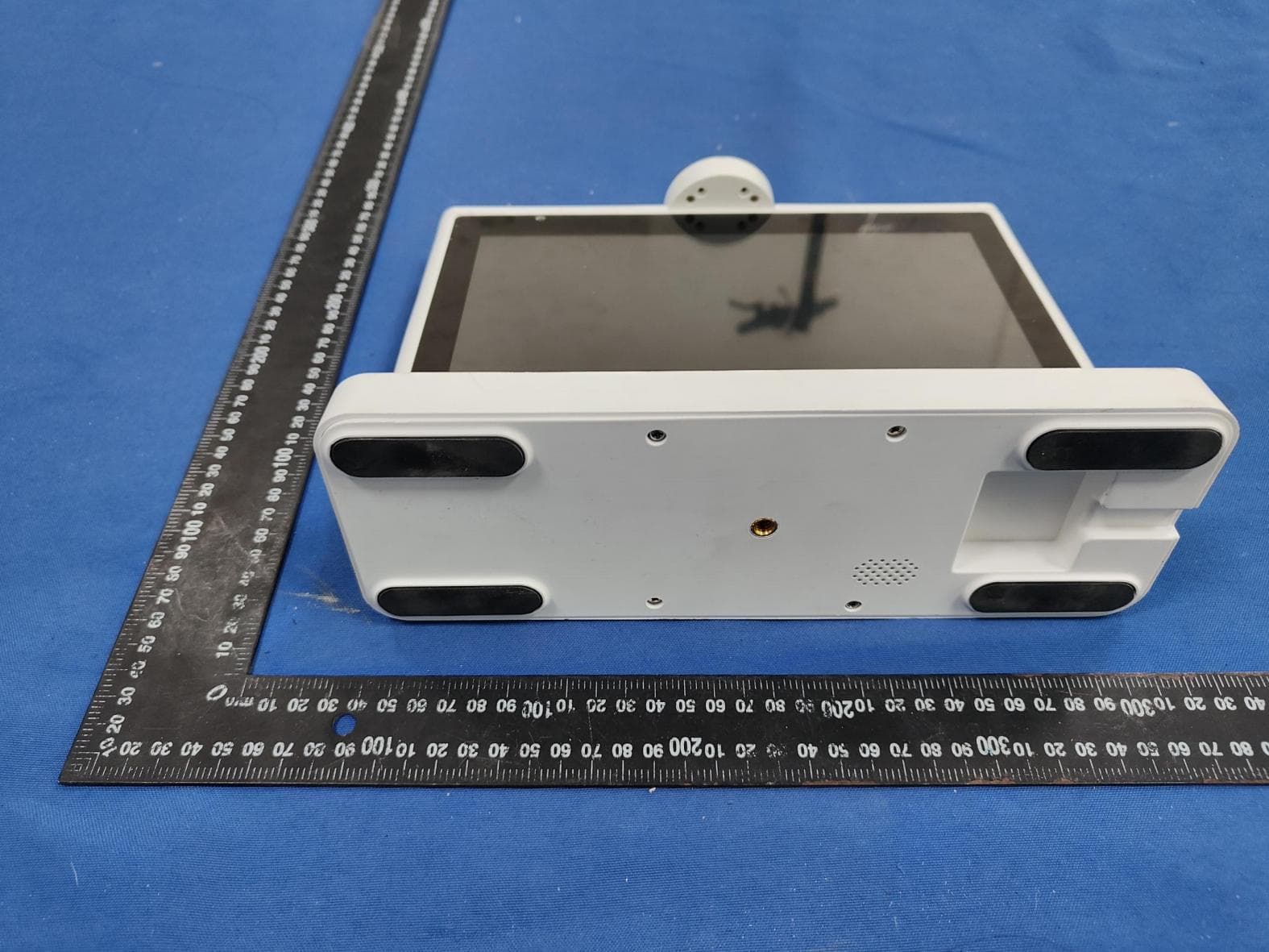Intelligent desktop dual-screen translation machine - FCC ID 2BE7Z-T10 - Shenzhen Cylan Technology Co., Ltd.