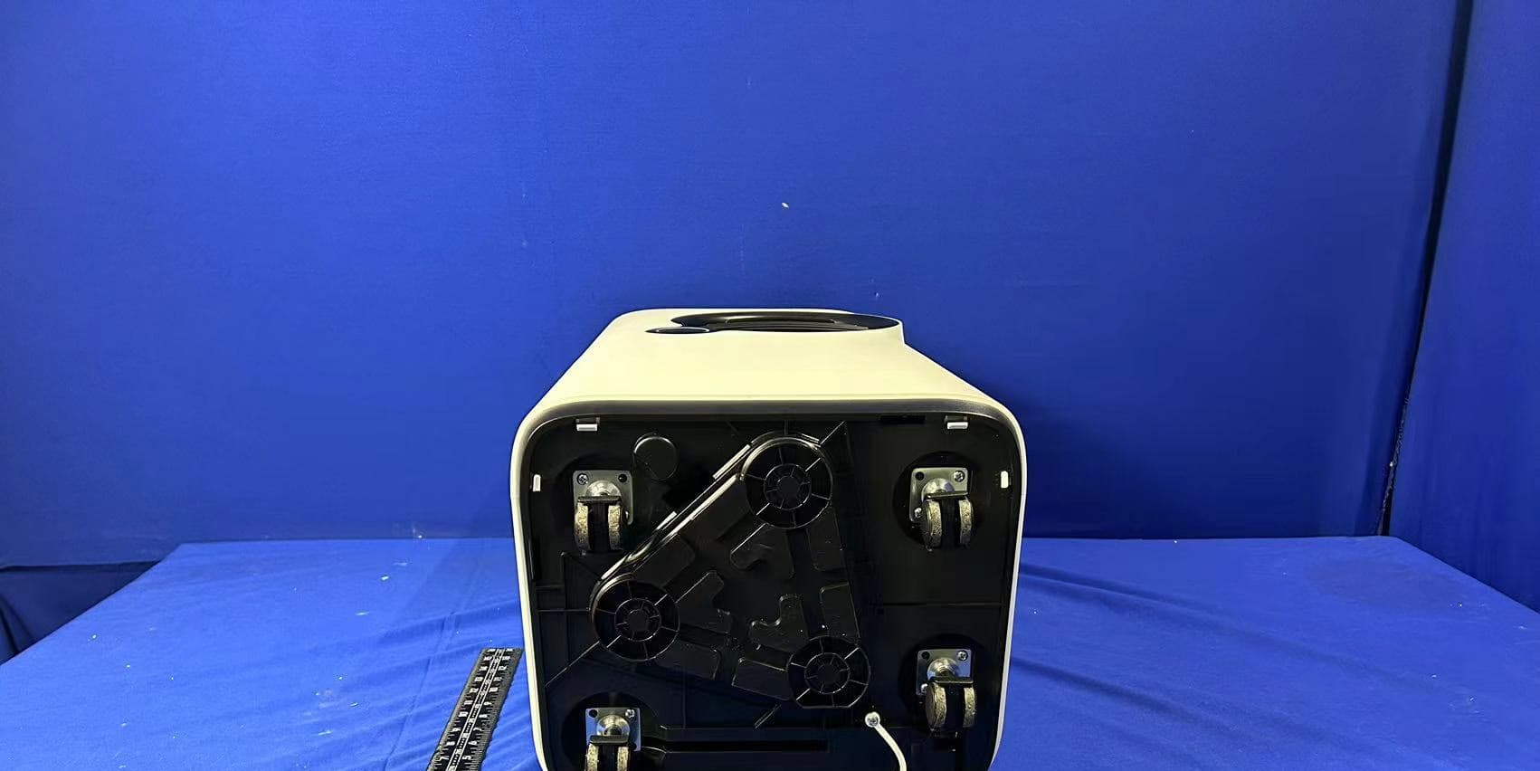 Portable Air Conditioner - FCC ID 2BE82UTOR - Zhuhai lnvitop Technology Co., Ltd. (3)