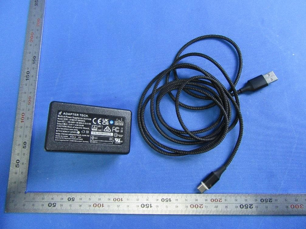 Therapy plate - FCC ID 2BE8K-9120077180144 - Tyromotion GmbH (2)
