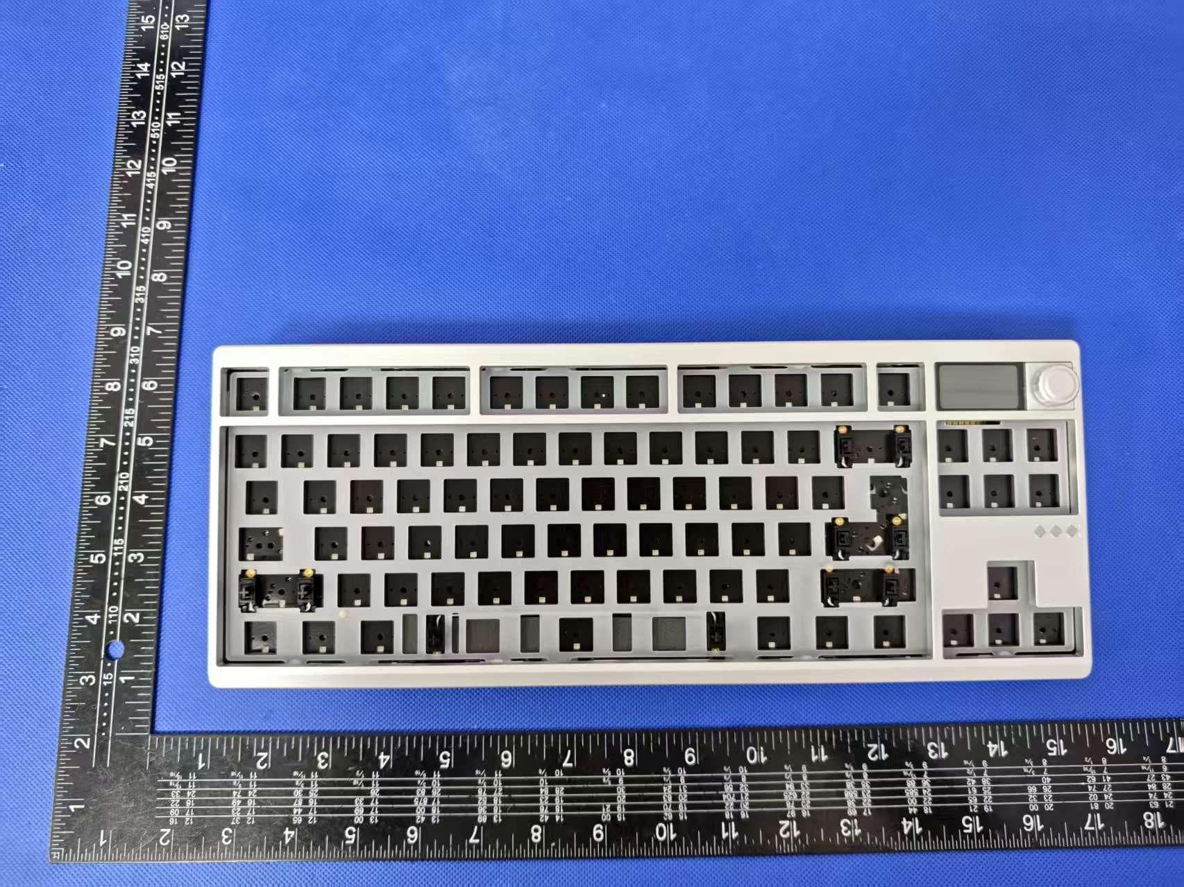 ZOOM TKL DYNA - FCC ID 2BE9O-87KEY - Wuhan Wuque Technology Co., Ltd (2)