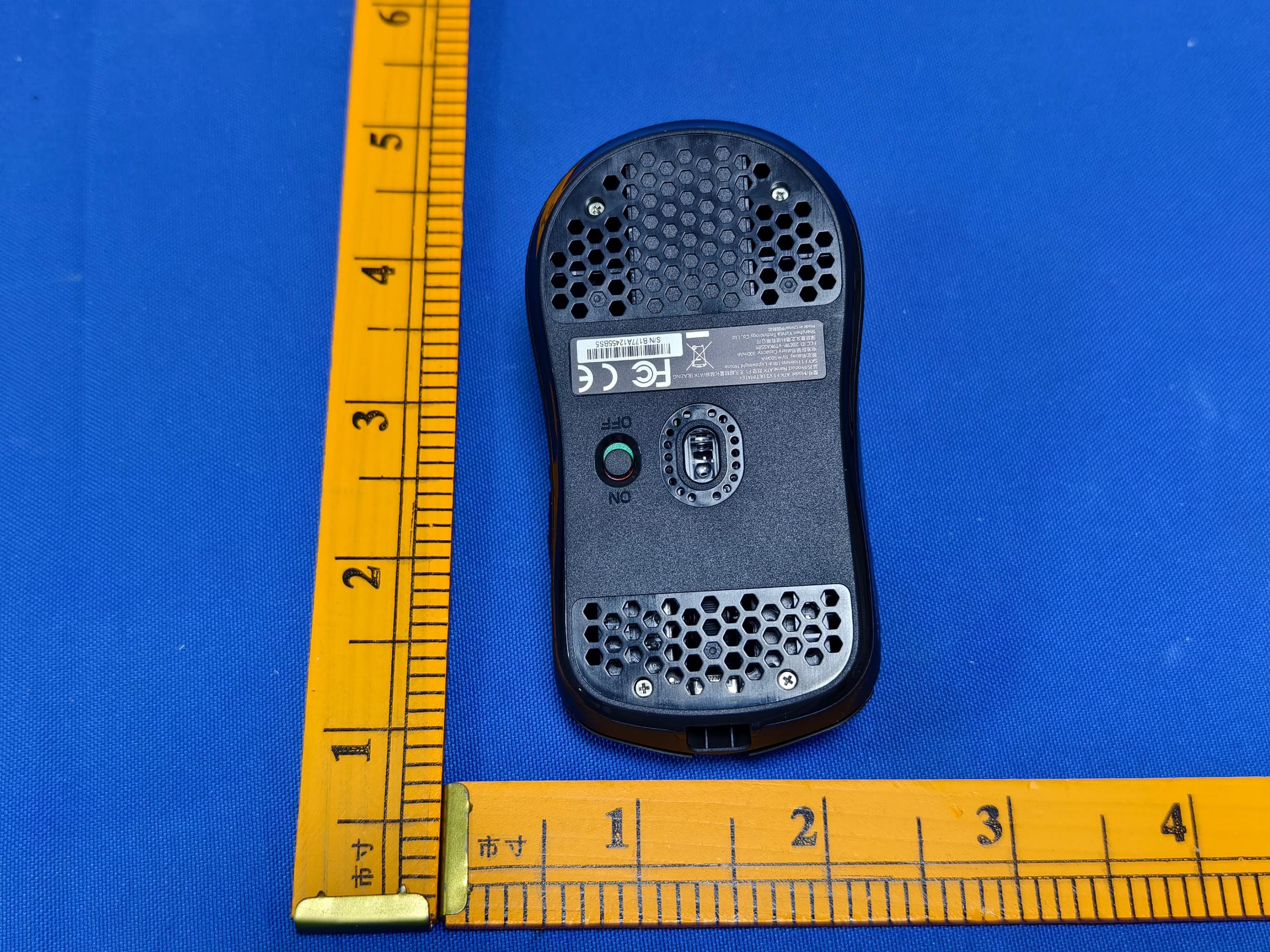 ATK BLAZING SKY F1 Ultra-Lightweight Solid-Shell Mouse - FCC ID 2BE9P-KL2KKUQ8F - Shenzhen Yizhita Technology Co., Ltd