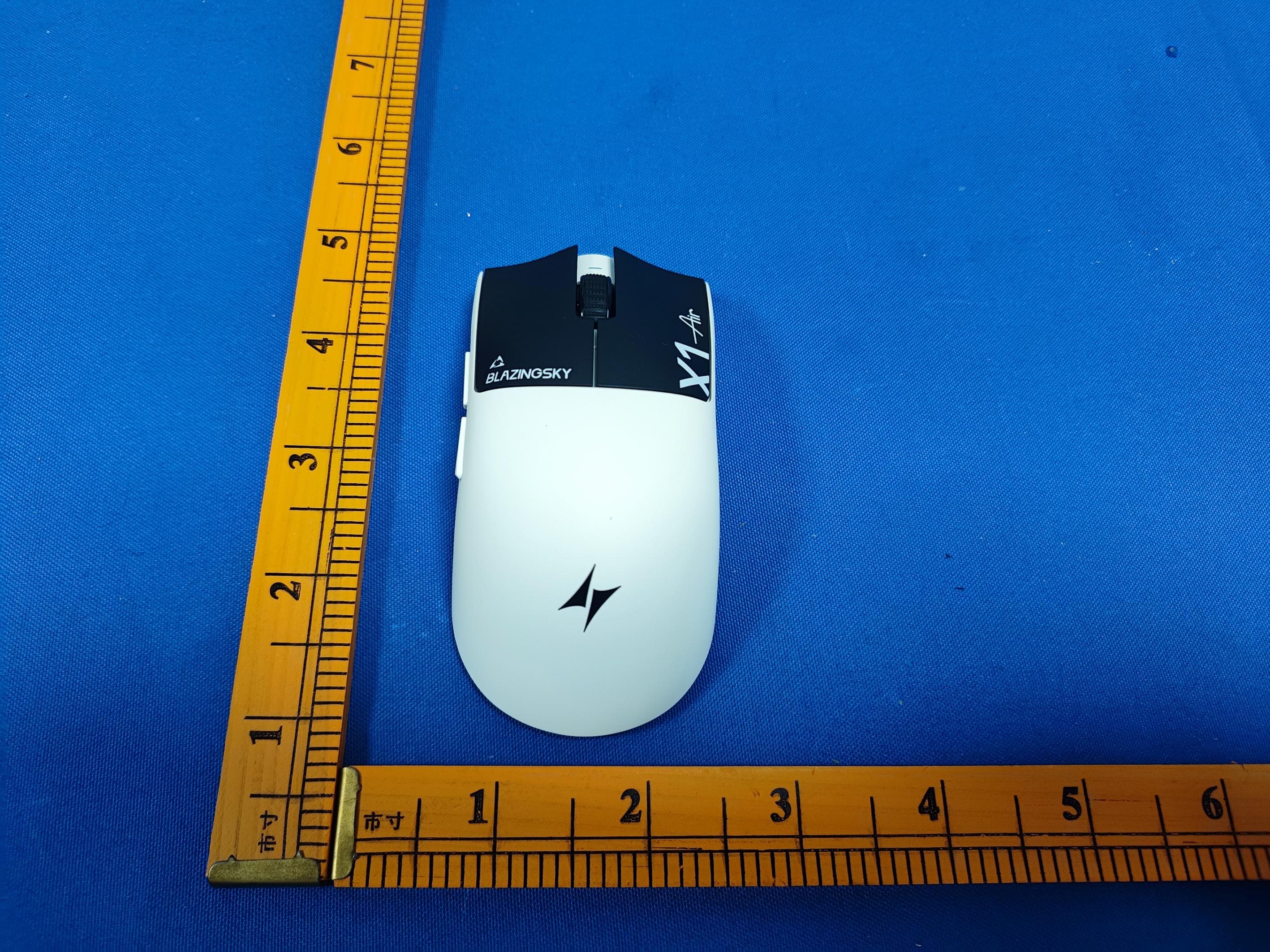 ATK Blazing Sky X1 Air Lightweight Wireless Mouse - FCC ID 2BE9P-M4X94BQWK - Shenzhen Yizhita Technology Co., Ltd (2)